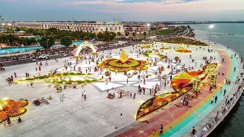 Khach San Tuong Vy Hotel Rạch Giá Buitenkant foto